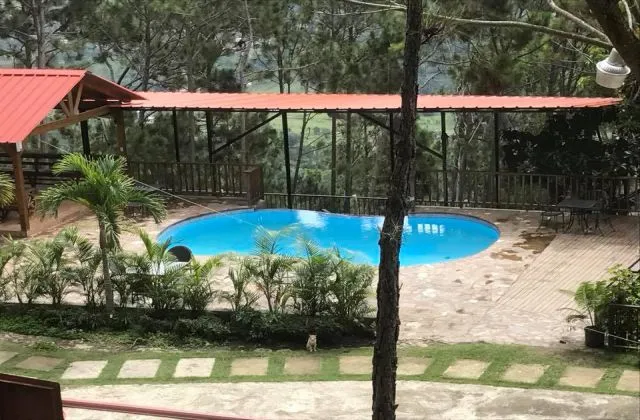Rancho Tierra Alta Jarabacoa piscina